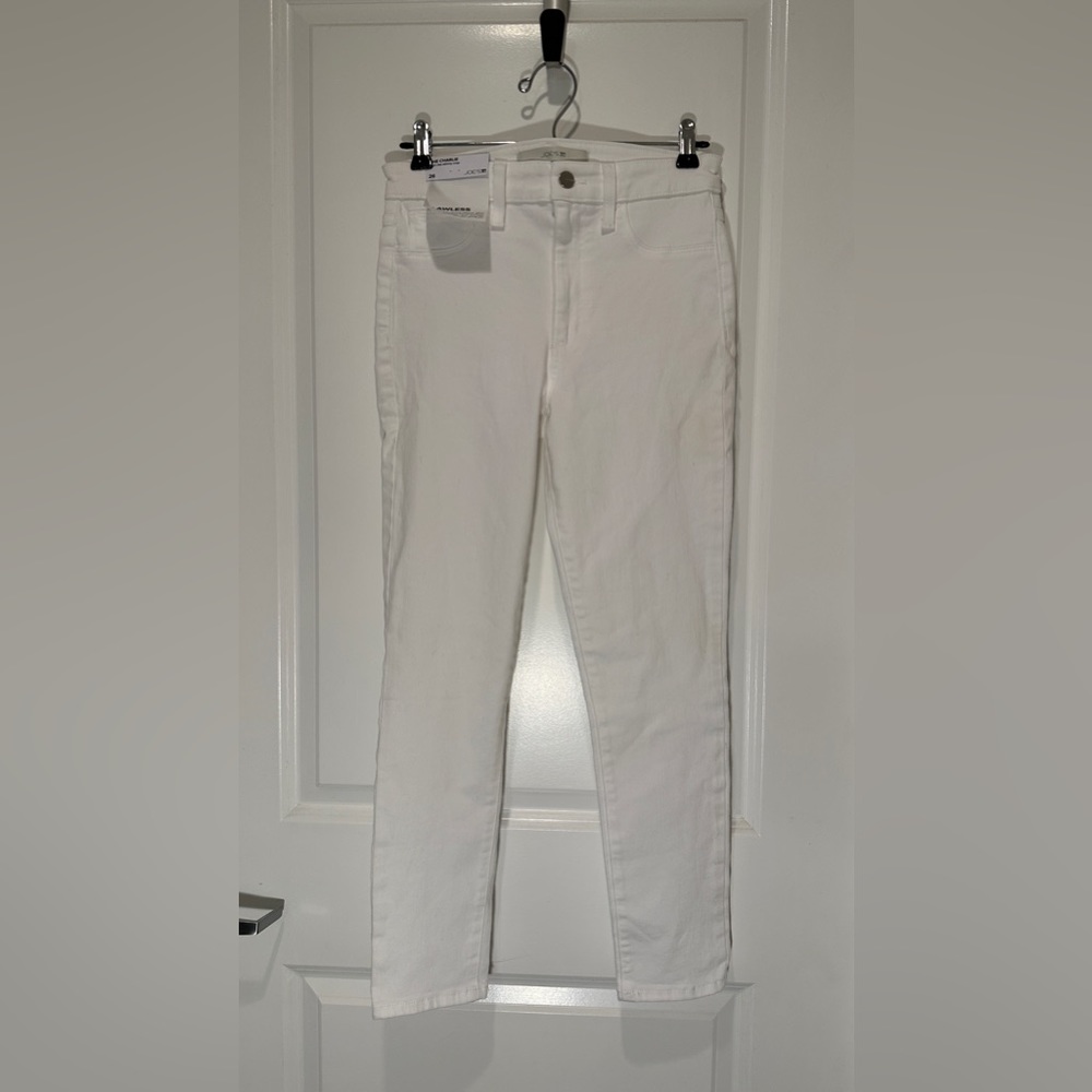 Brand New with Tag Joe’s Jeans Charlie Skinny High Rise Cropped Flawless Jeans